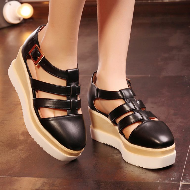 Closed Toe Wedge Sandals 8146